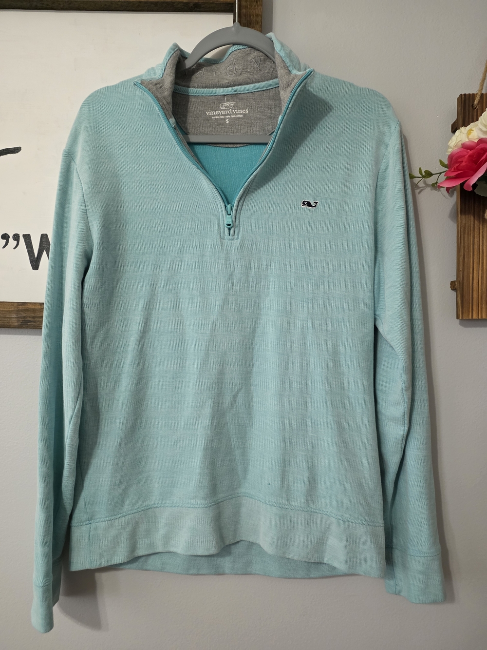 Vineyard Vines Quarter-Zip Pullover in Seafoam Size Small